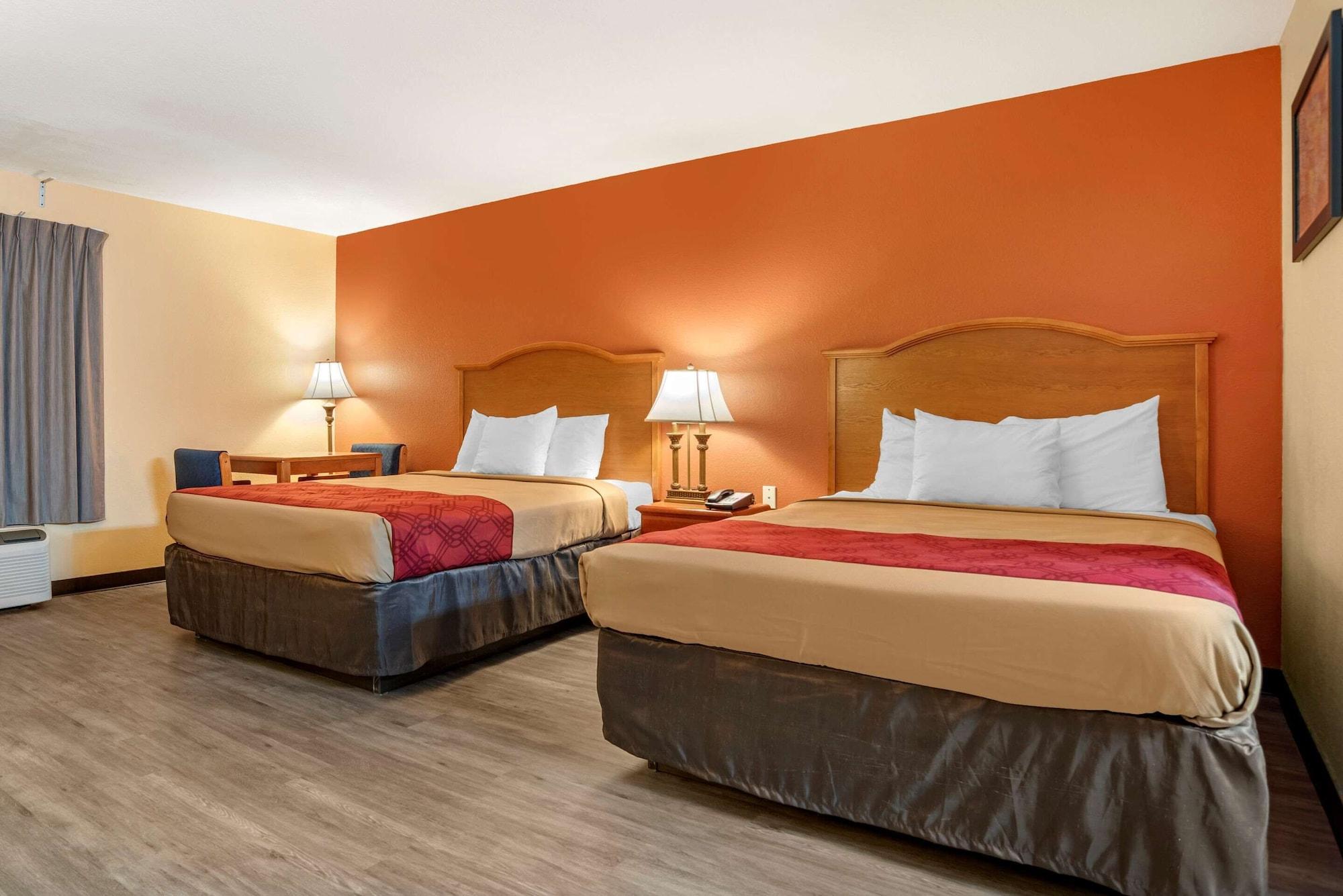 Econo Lodge Inn & Suites Evergreen Exteriér fotografie
