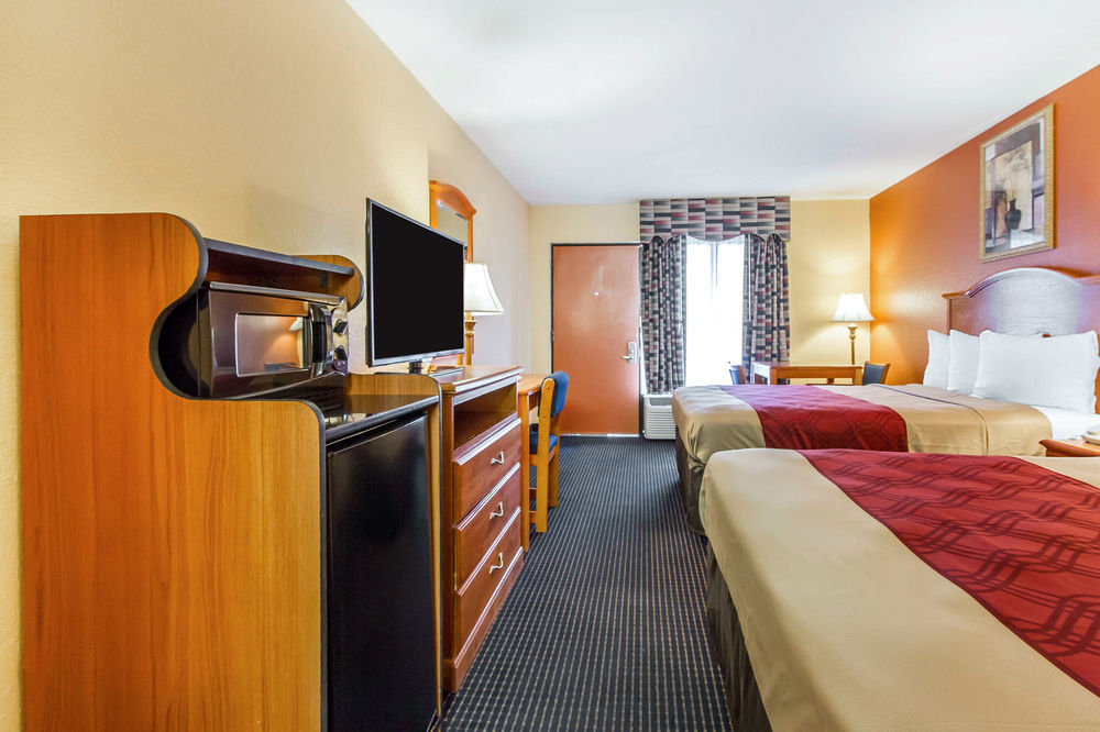 Econo Lodge Inn & Suites Evergreen Exteriér fotografie