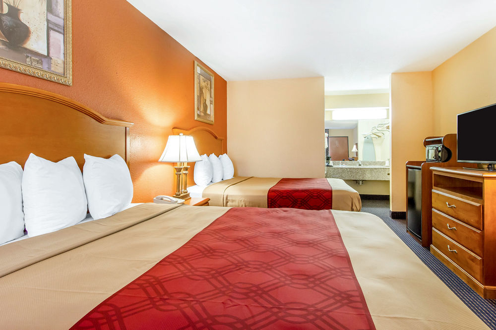 Econo Lodge Inn & Suites Evergreen Exteriér fotografie