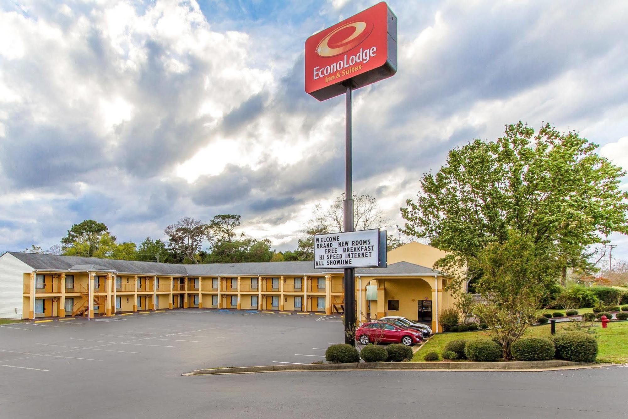 Econo Lodge Inn & Suites Evergreen Exteriér fotografie